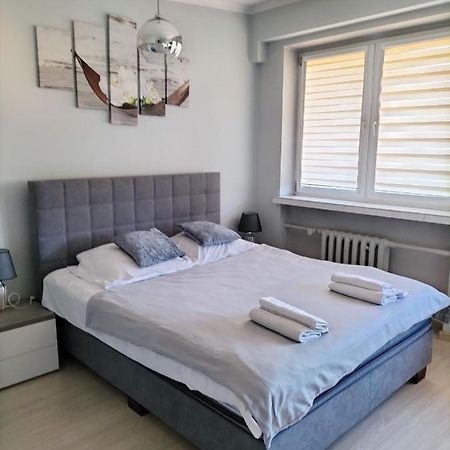 Restauracja Pod Jablonia Hotel Lacko ภายนอก รูปภาพ