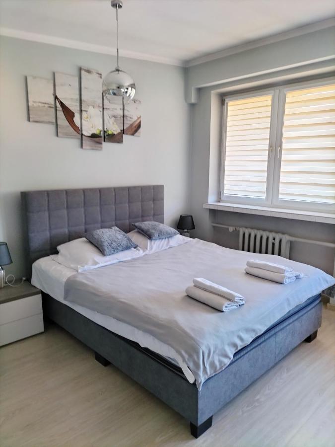 Restauracja Pod Jablonia Hotel Lacko ภายนอก รูปภาพ